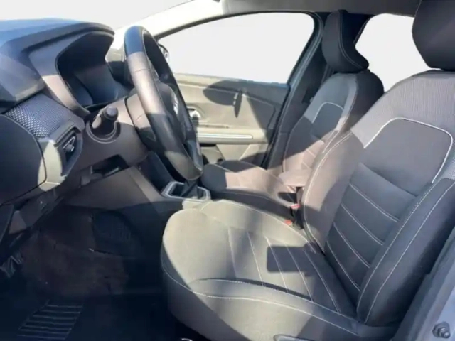 Dacia Jogger 1.0 eco-g 100ch extreme 7 places — photo 13