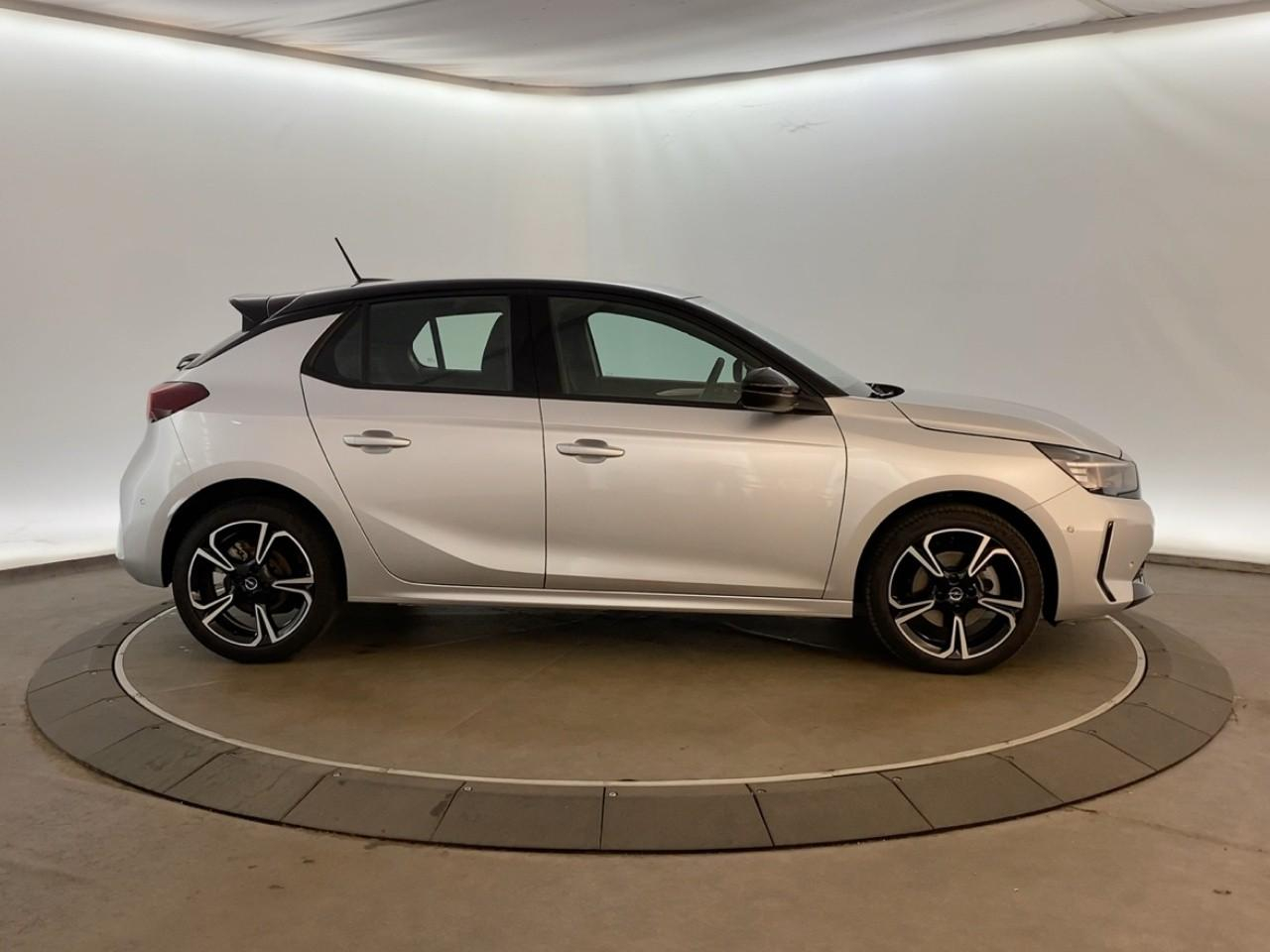 Opel Corsa 1.2 turbo hybrid 145 ch autom gs — photo 4
