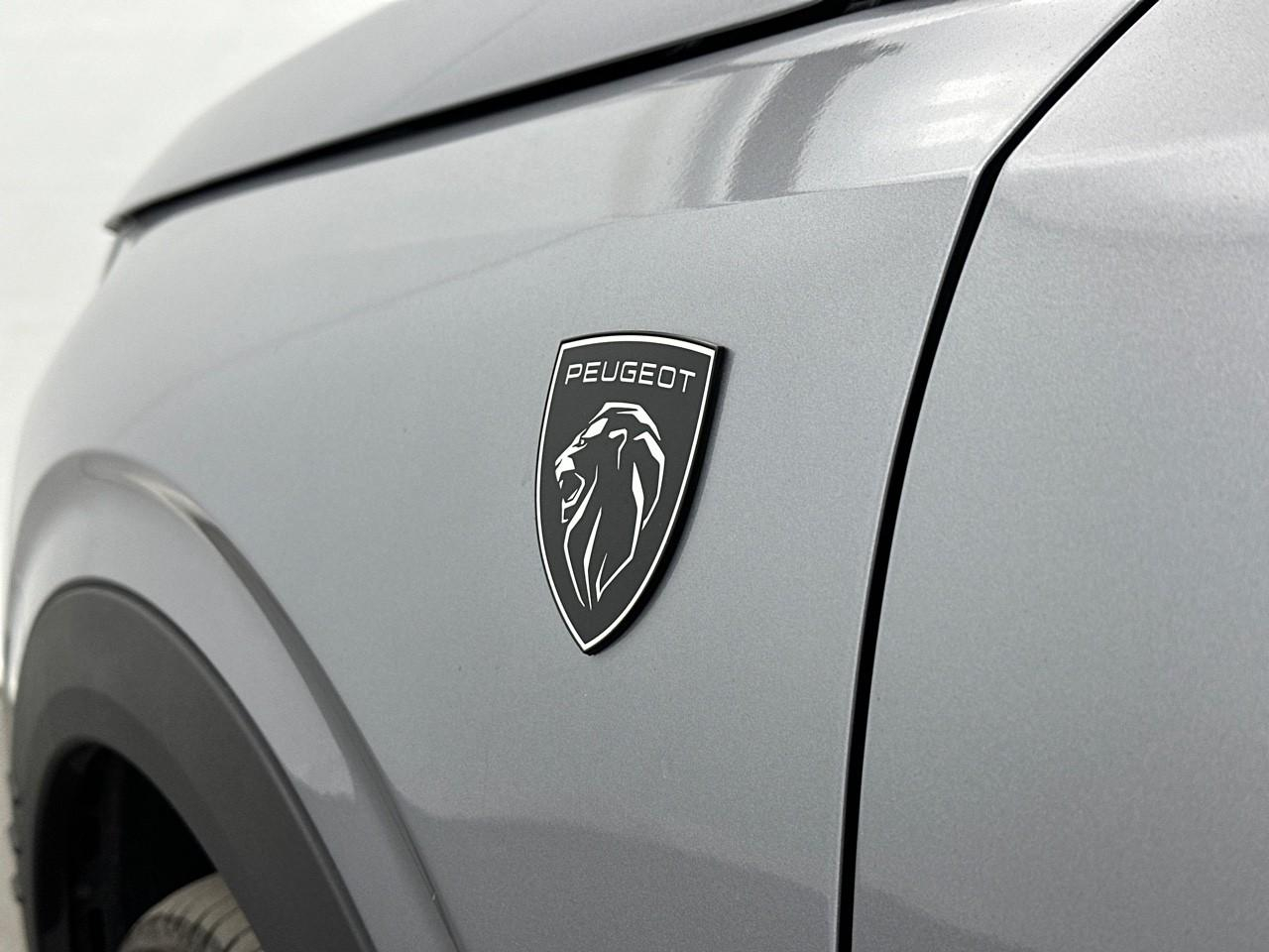 Peugeot 3008 hybrid 136 e-dcs6 gt — photo 34