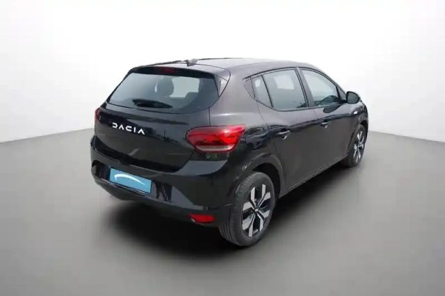 Dacia Sandero tce 90 gsr2 — photo 6