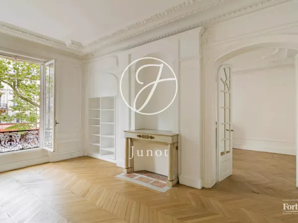 Paris 8e - PARC MONCEAU - Appartement - 8 pièces - 270m² Carrez