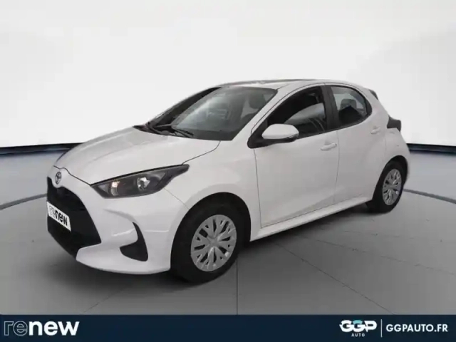 Toyota Yaris 116h dynamic 5p mc24