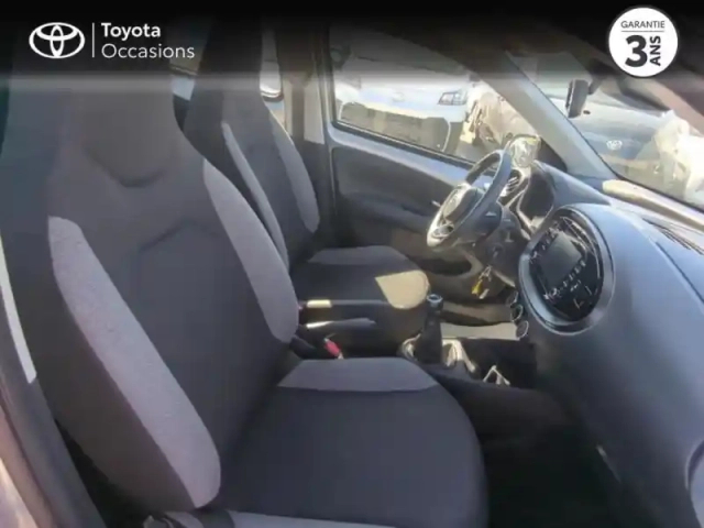 Toyota Aygo X 1.0 vvt-i 72ch dynamic my23 — photo 6