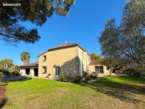 Maison 5 pièces 160 m²