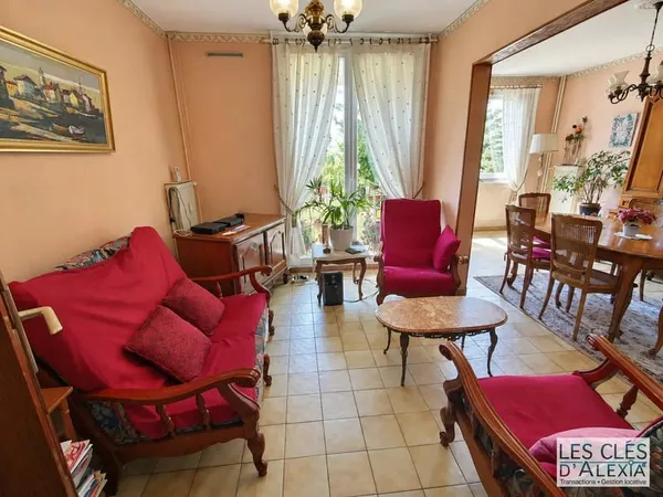 VAULX-EN-VELIN - APPARTEMENT T4 DE 86,83 M² AVEC BALCON ET CAVE