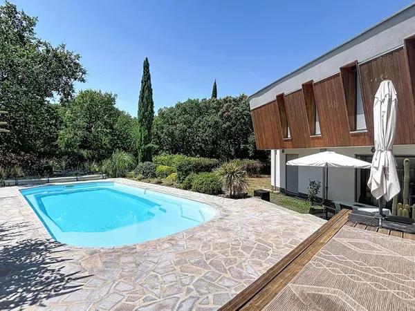 Maison 4 pièces 144 m²