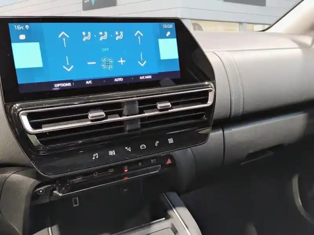 Citroën C5 Aircross hybride rechargeable 225 e-eat8 shine — photo 22