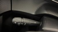 Peugeot 2008 1.2 PureTech 130ch S&S Allure Pack — photo 23