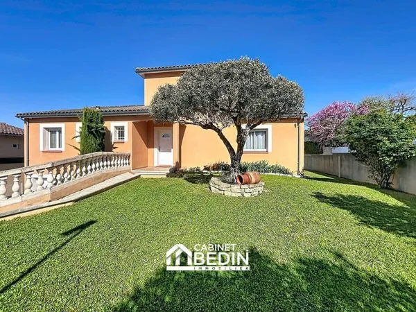 Maison 5 pièces 216 m²