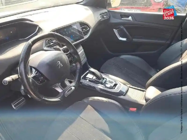 Peugeot 308 1.5 bluehdi 130ch s&amp;s gt eat8 — photo 15