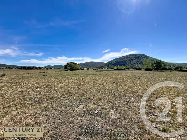 Terrain 1745 m²