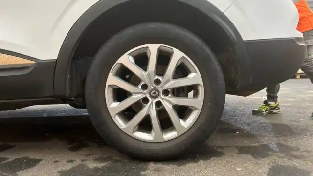 Renault Kadjar blue dci 115 — photo 14