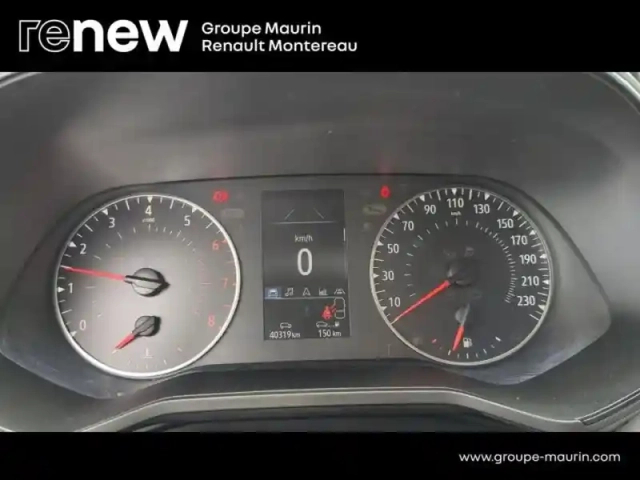 Renault Clio 1.0 tce 90ch evolution — photo 9