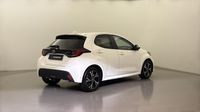 Toyota Yaris 116h Design 5p MC24 — photo 5