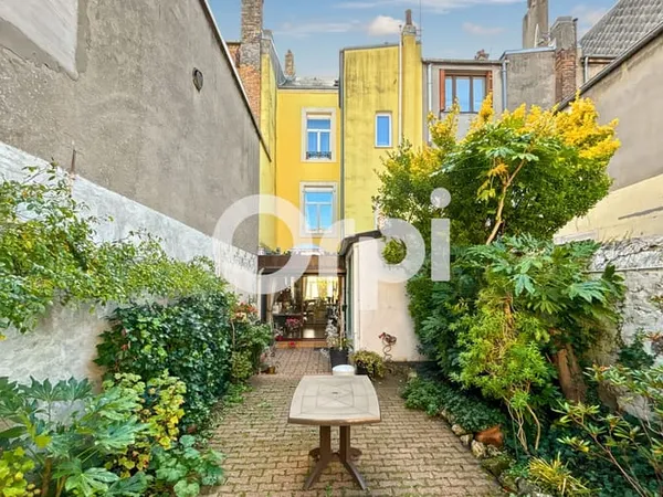 Maison 5 pièces 162 m²