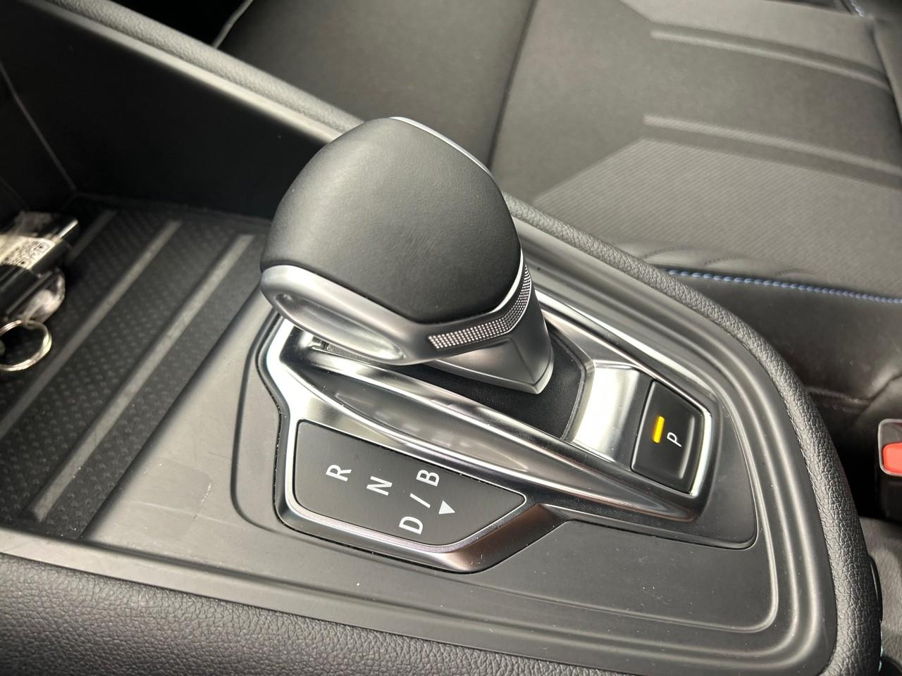 Renault Captur e-tech full hybrid 145 ch esprit alpine — photo 17