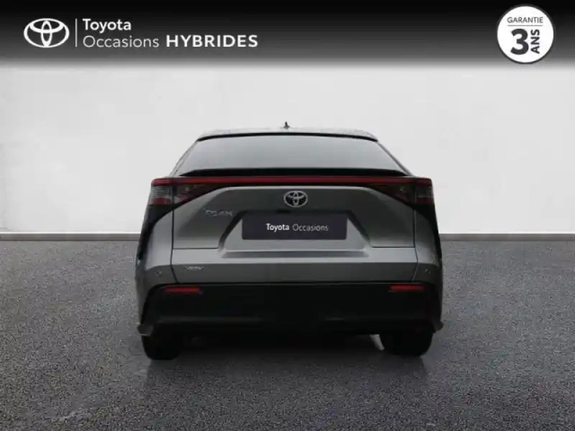 Toyota Bz4X 224ch 11kw grande autonomie design mc25 — photo 4