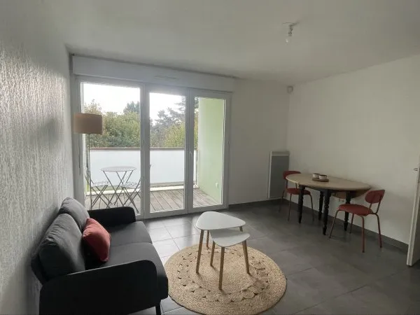 Loue un appartement T2 meublé