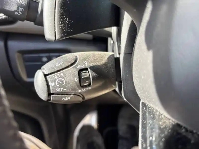 Citroën C5 Aircross hybride rechargeable 225 s&amp;s e-eat8 — photo 19