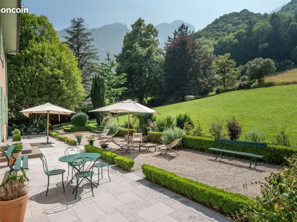 Propriété 12 pièces 800 m²