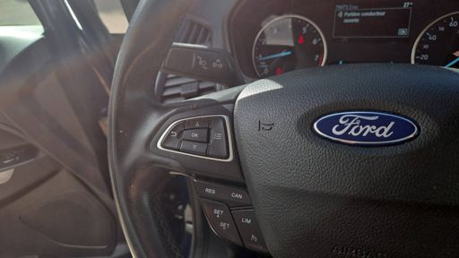 Ford EcoSport 1.0 EcoBoost 100 - Titanium – 2020 – 79477 km – Essence – Boîte Manuelle — photo 16
