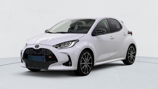 Toyota Yaris 4