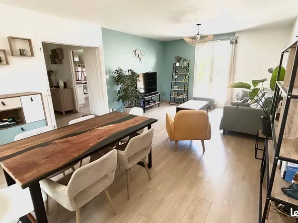 Maison de 90m2 - 3 chambres - Jardin - Quartier calme le Gris