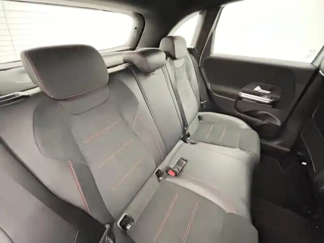 Mercedes Classe B 180 amg line edition — photo 65