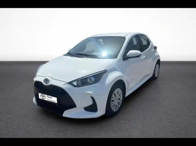 Toyota Yaris 116h dynamic 5p mc24