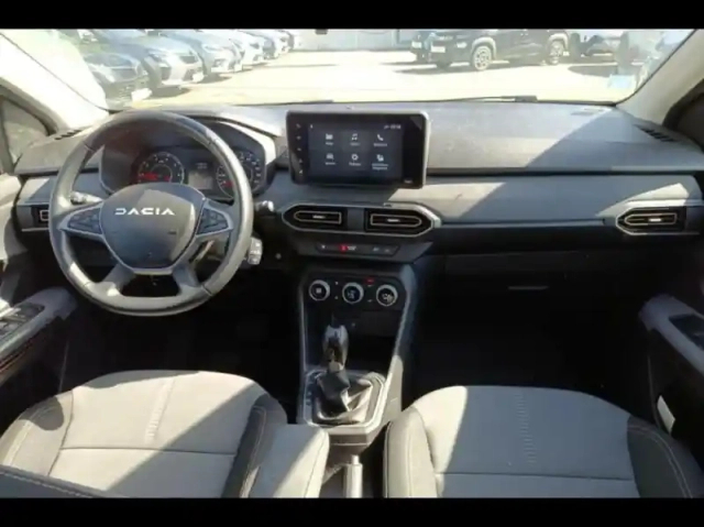 Dacia Sandero 1.0 tce 90ch stepway extreme cvt — photo 9