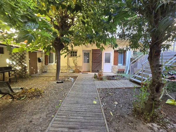 Maison de ville 7 pièces 235 m²