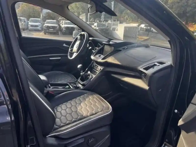 Ford Kuga 1.5 flexifuel-e85 150ch stop&amp;start vignale 4x2 euro6.2 — photo 12