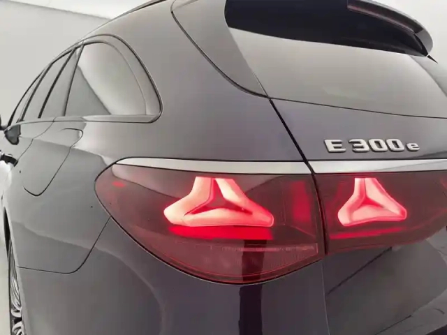Mercedes Classe E break 300 e hybrid eq 9g-tronic — photo 100