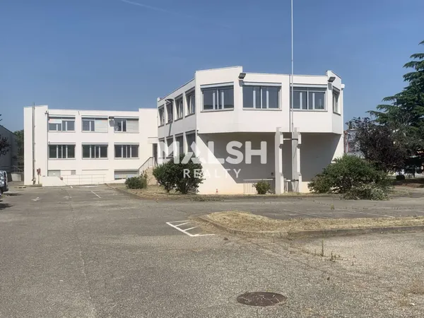 Bureaux à vendre à partir de 165m² en zi Chassieu