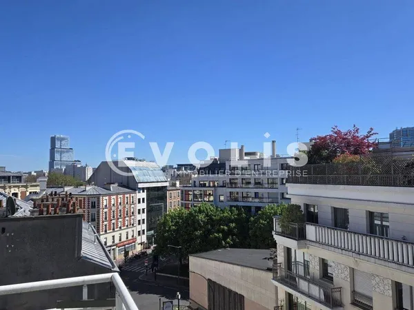Bureau 191 m²