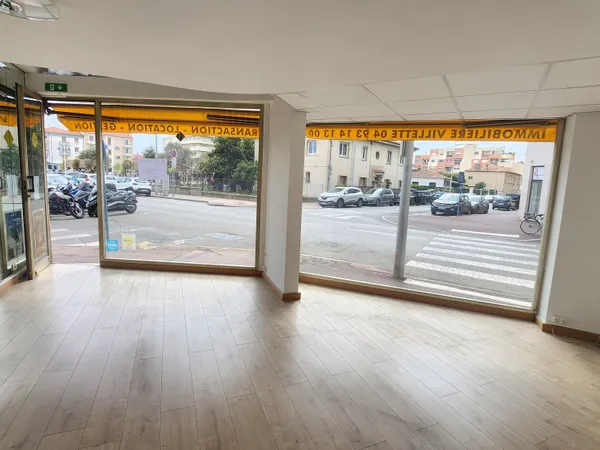 Cros de Cagnes - Local commercial