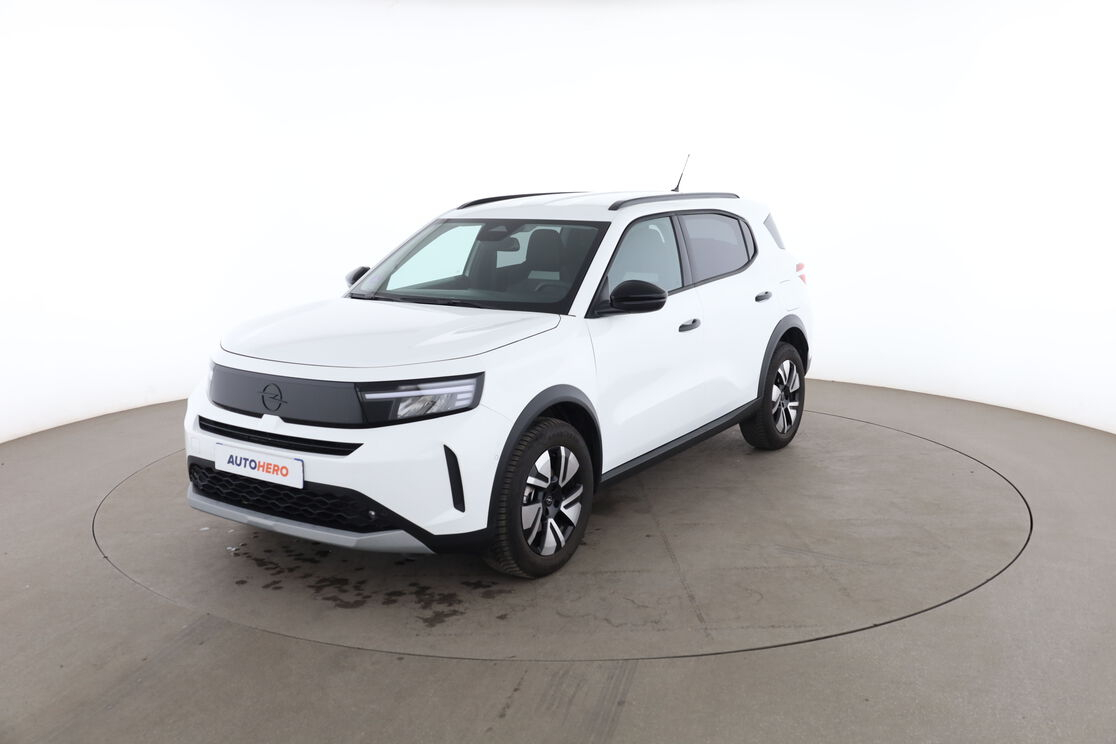 Opel Frontera 1.2 Turbo Hybrid GS e-DCT6 — photo 1