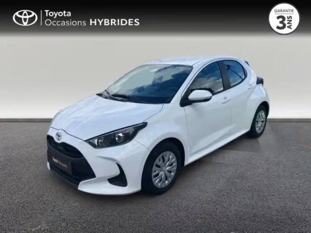Toyota Yaris 116h dynamic 5p mc24