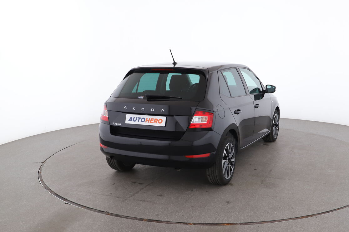 Skoda Fabia 1.0 TSI Drive 125 ans — photo 5
