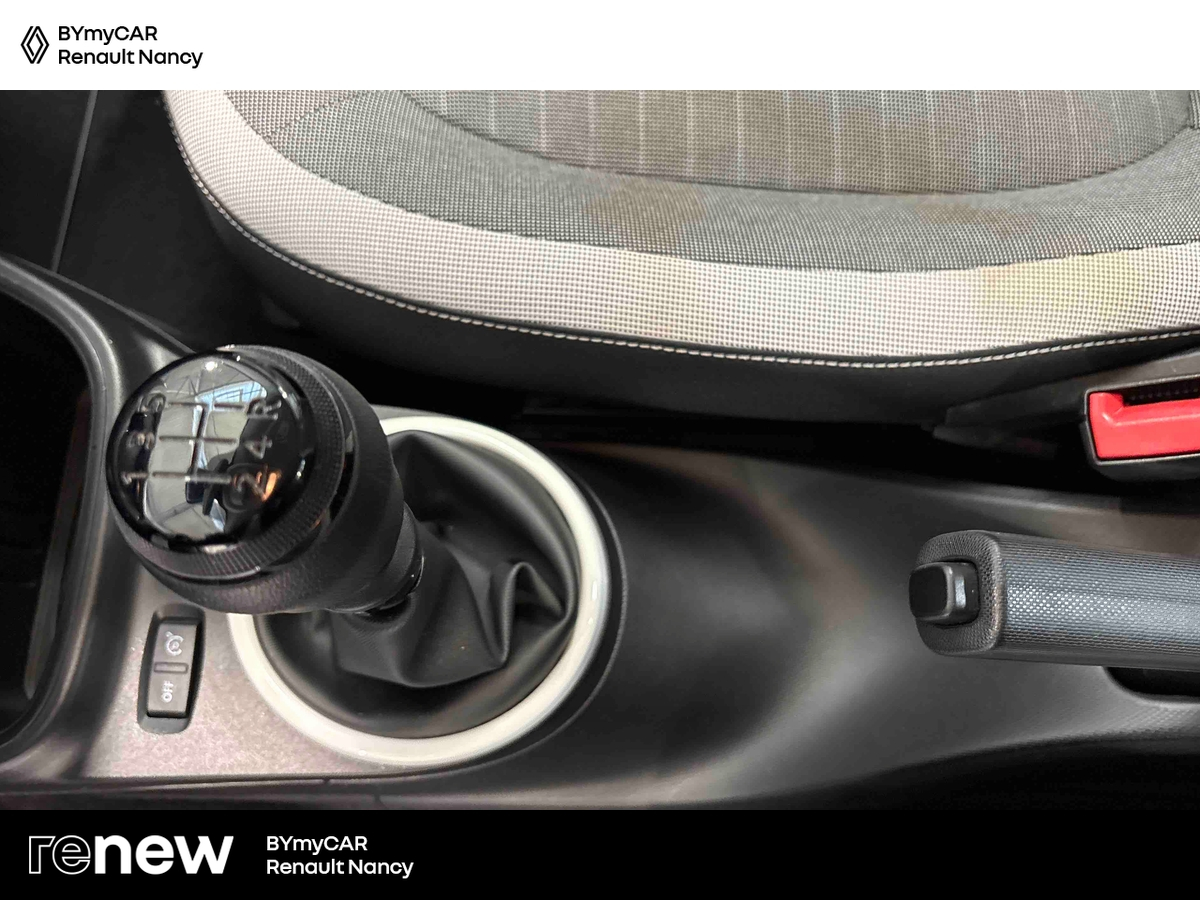 Renault Twingo III SCe 65 — photo 18
