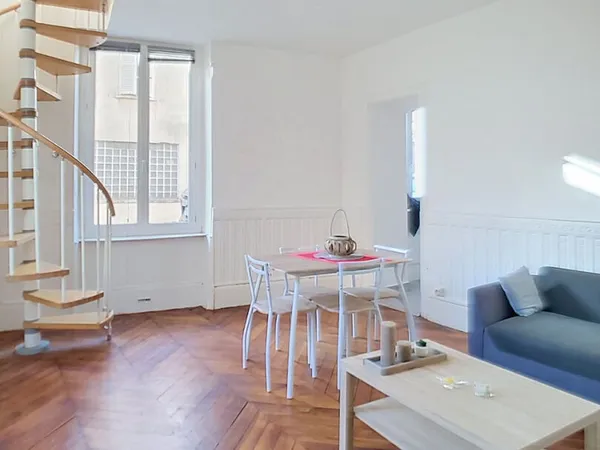 Appartement Etampes 2 pièce(s) DUPLEX 48.74 m2