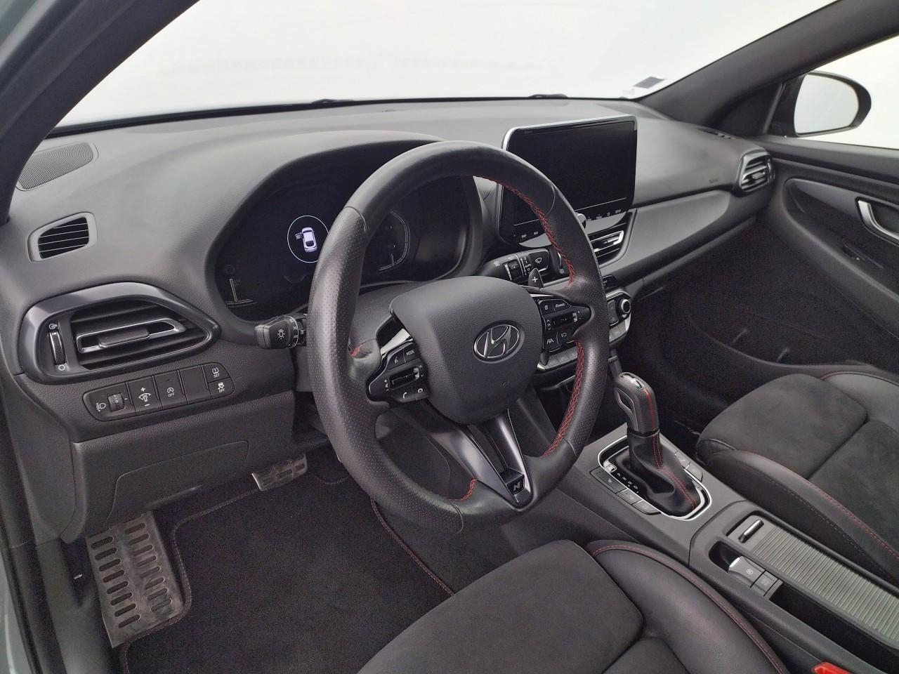 Hyundai I30 fastback 1.5 t-gdi 160 dct-7 hybrid 48v n line — photo 9