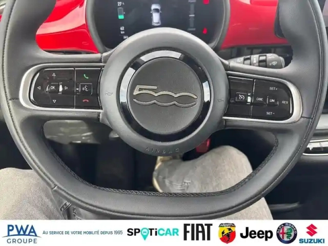 Fiat 500 e 95ch (red) my25 — photo 13