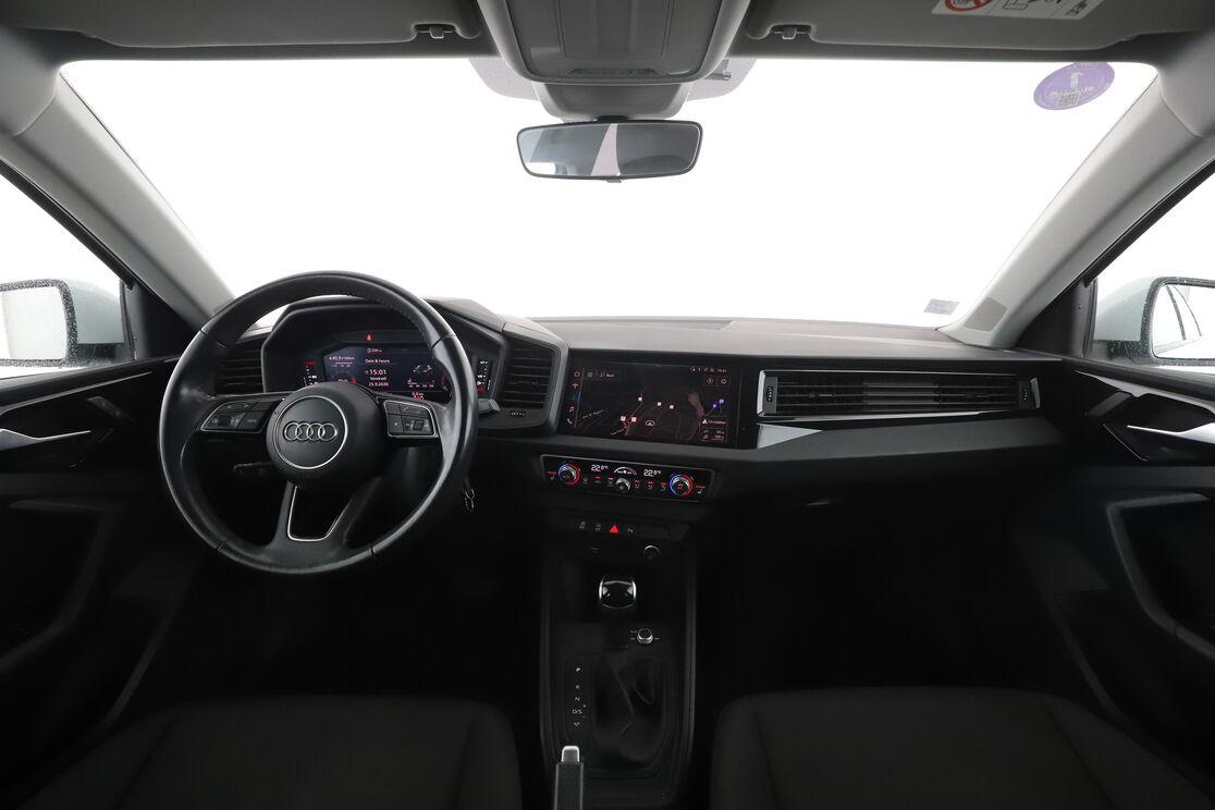 Audi A1 Sportback 30 TFSI S Tronic 7 — photo 11
