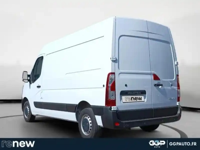 Renault Master fg f3300 l2h2 2.3 blue dci 135ch confort euro6e — photo 3