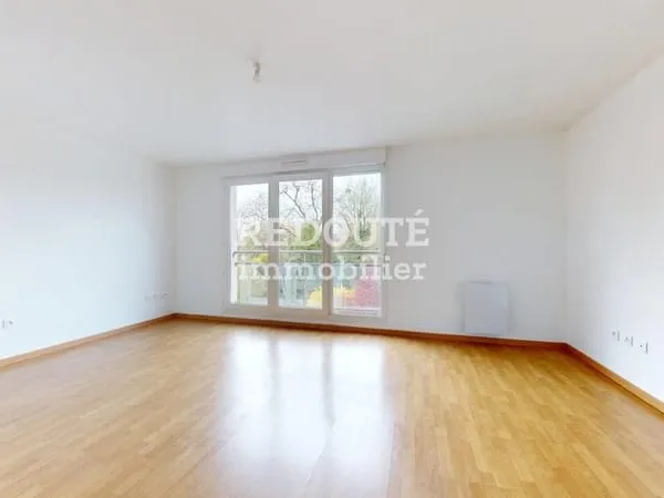 A VENDRE -TYPE 2 DERNIER ETAGE - PARKING - RESIDENCE DE 2010
