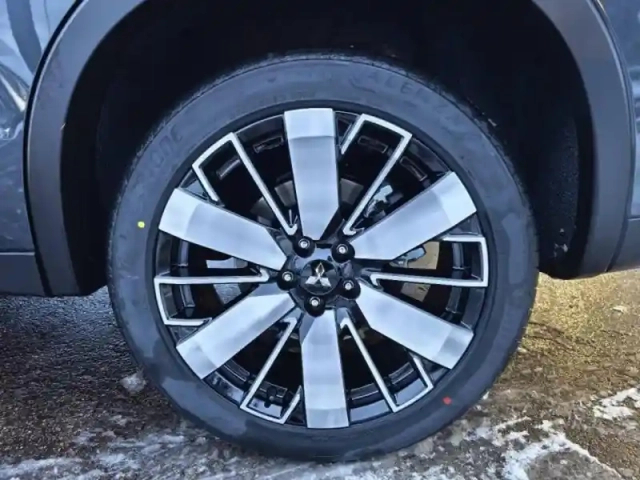 Mitsubishi Outlander 2.4 phev 306ch intense 4wd — photo 9