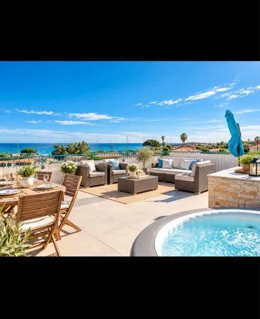 Antibes - la fontonne 4 pièces- rooftop privatif - vue mer