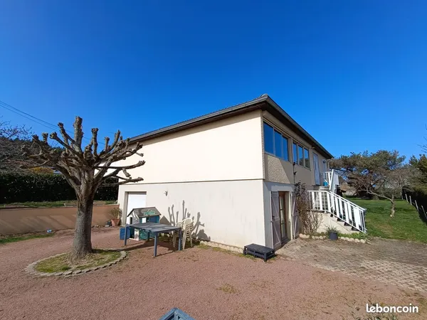 Maison 6 pièces 141 m2