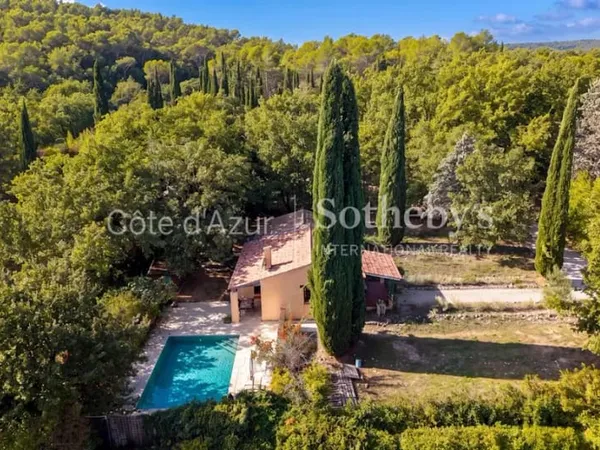 Maison 3 pièces 92 m²